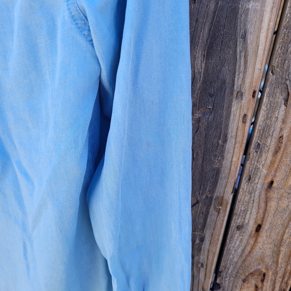 Love Tree Sky Blue Denim Shirt Womens Size M - Picture 12 of 16